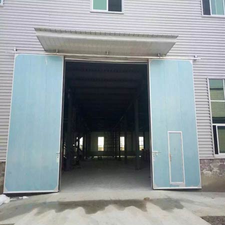 大型電動推拉工業門