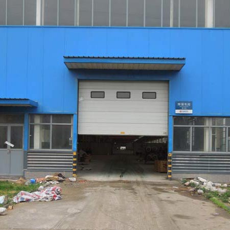 工業(yè)翻板提升門